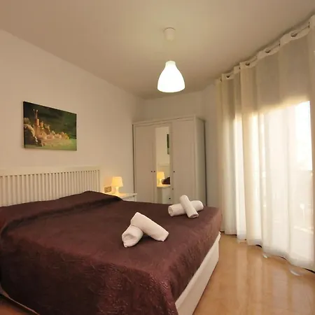 Apartman Homeholidaysrentals Fresh
